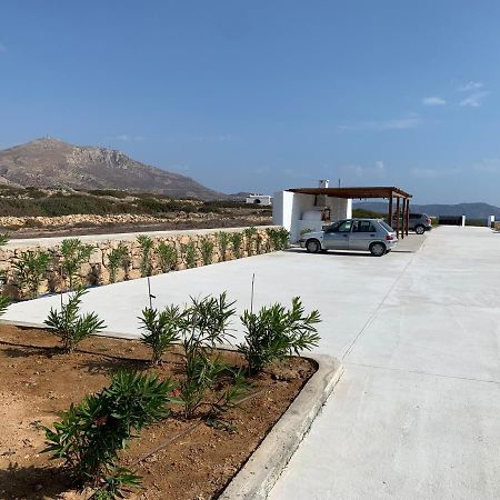 אפיארטיס Cato Agro 2, Seafront Villa With Private Pool מראה חיצוני תמונה