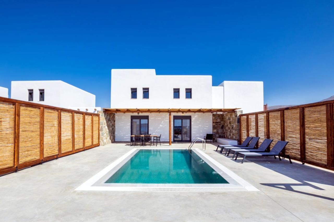 אפיארטיס Cato Agro 2, Seafront Villa With Private Pool מראה חיצוני תמונה